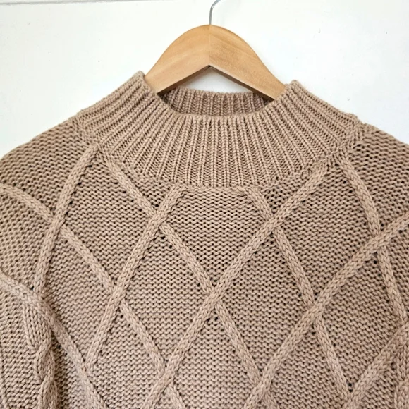 NWOT•Amour Vert wool sweater (L) - Picture 8 of 12